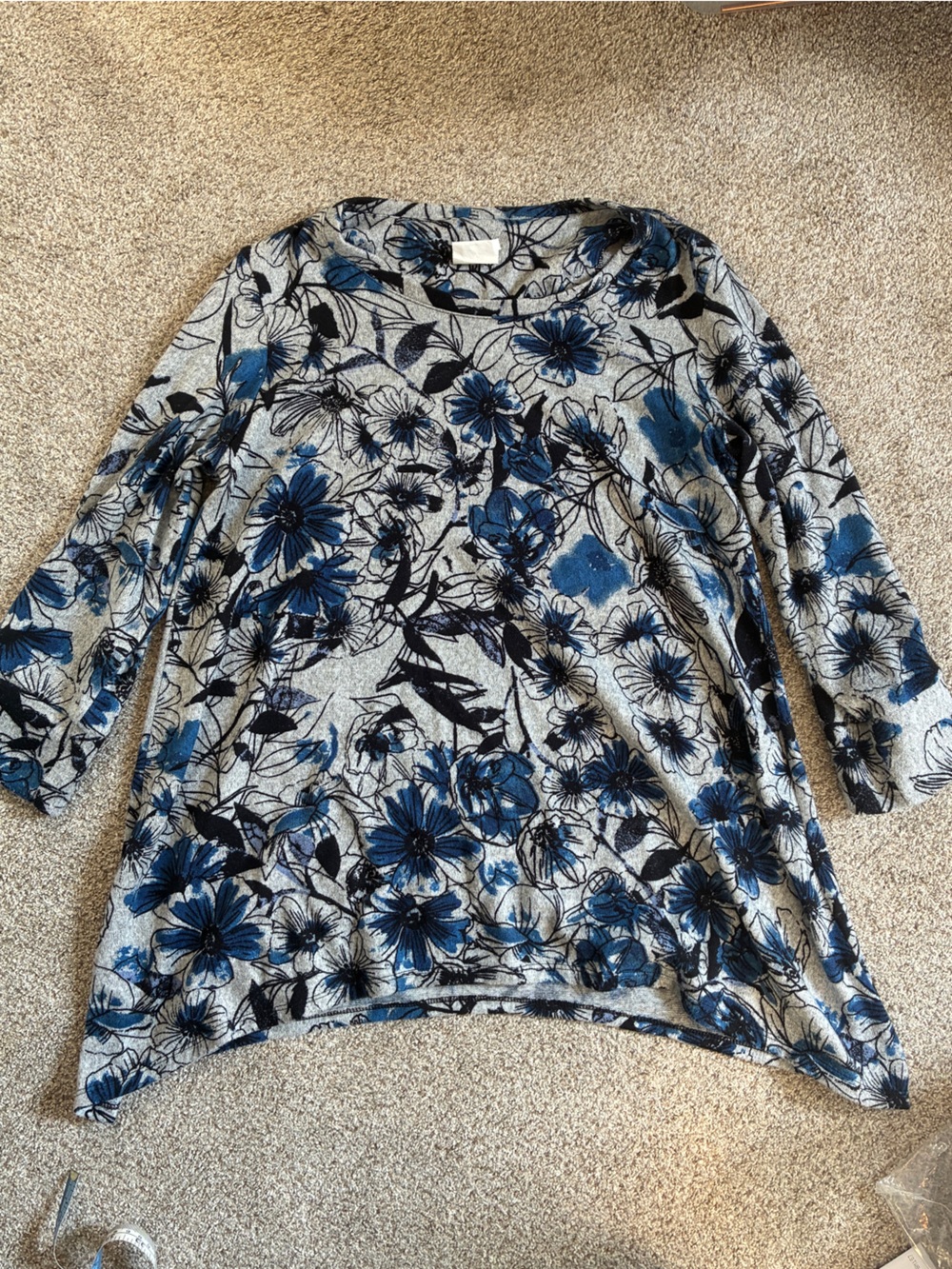 Boatneck Floral Tunic Top in Blue and Gray